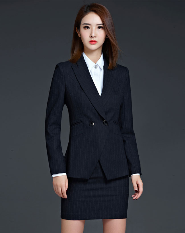 黑色条纹女职业套装配裙子款式效果图