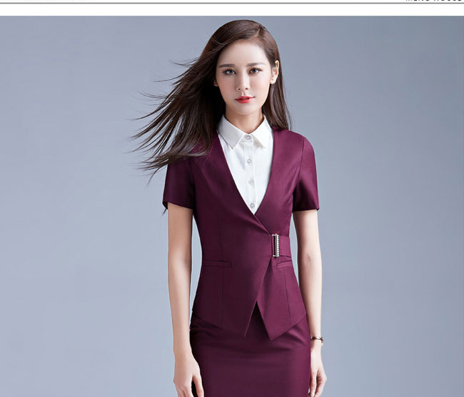 紫色款专柜营业员工作服模特展示图
