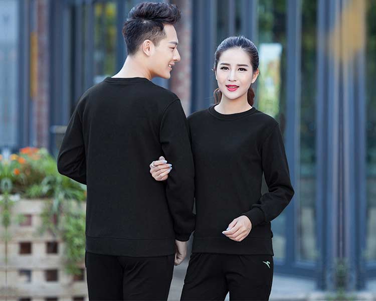 黑色圆领卫衣批发订制款式图